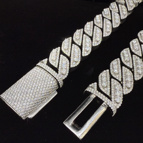 925 Silver 18MM Prong Cuban Link Chain VVS Moissanite