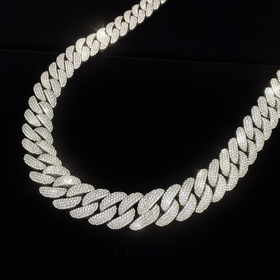 925 Silver 18MM Dome Style Cuban Link Chain VVS Moissanite