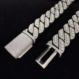 925 Silver 18MM Prong Cuban Link Chain VVS Moissanite